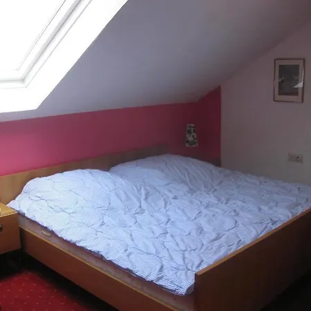Streng-reinhardt Guest house