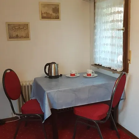 Streng-reinhardt Guest house Ostfildern
